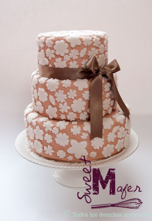 torta-blanco-y-beige