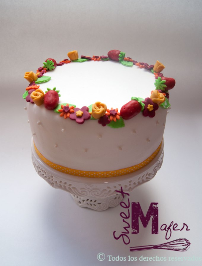 torta-flores-y-fresas