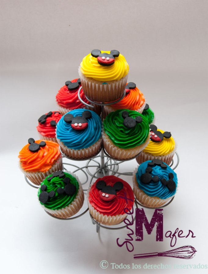 mickey-cupcakes