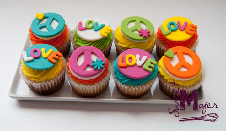 peace-and-love-cupcakes