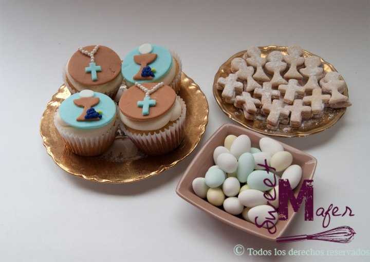 cupcakes-y-galletas-caliz-y-rosario