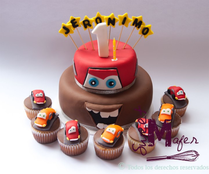 torta-y-cups-cars-mate-y-rayo