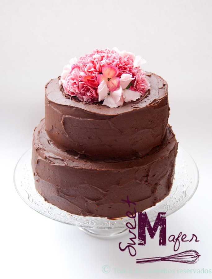 torta-chocolate-claveles