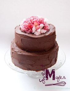 torta-chocolate-claveles