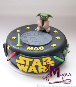 star-wars-with-joda-cake