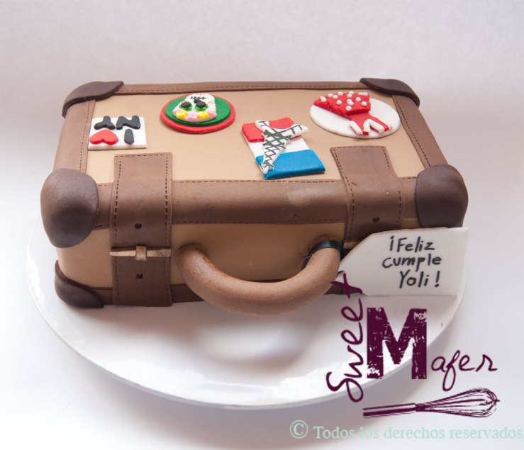torta-maleta
