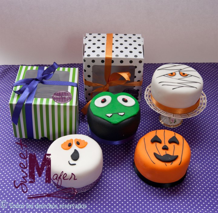 mini-cakes-halloween
