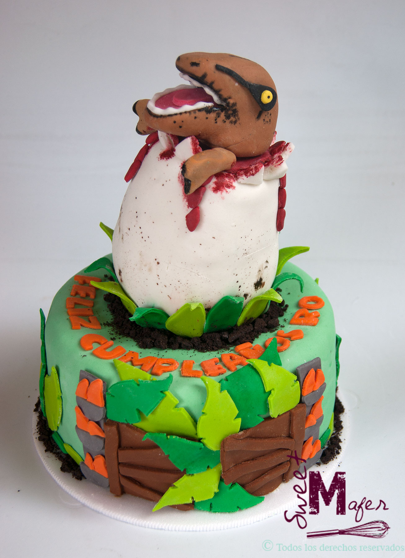 Torta dinosaurio huevo