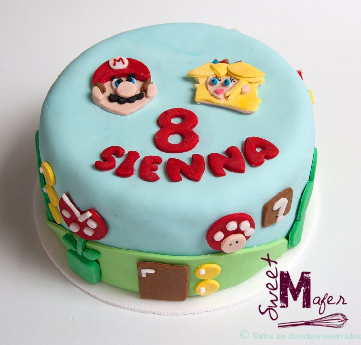 Torta Mario Bross y Peach